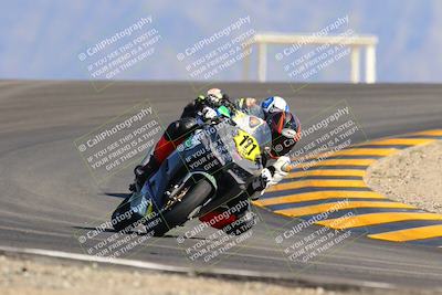 media/Oct-29-2022-CVMA (Sat) [[14c0aa3b66]]/Race 4 500 Supersport-350 Supersport/